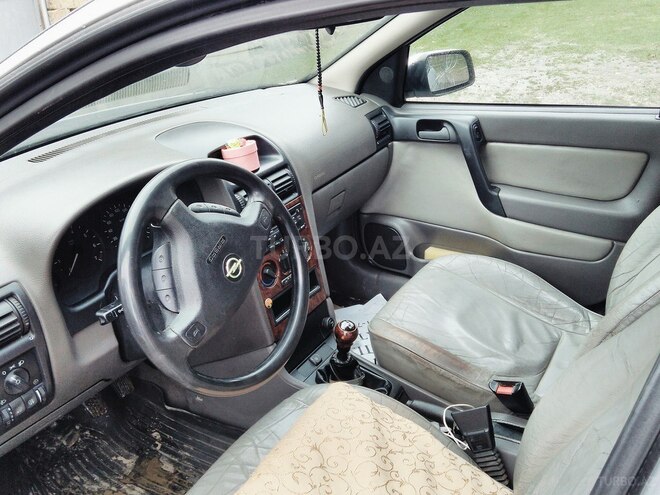 Opel Astra 1998, 123,456 km - 1.8 l - Qusar