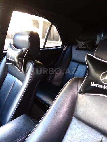 Mercedes E 200 1998, 225,697 km - 2.0 l - Bakı
