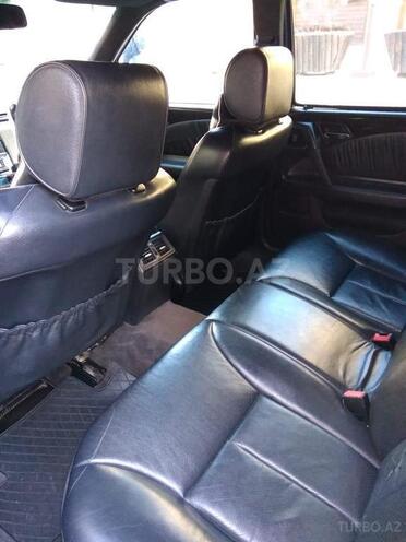 Mercedes E 200 1998, 225,697 km - 2.0 l - Bakı