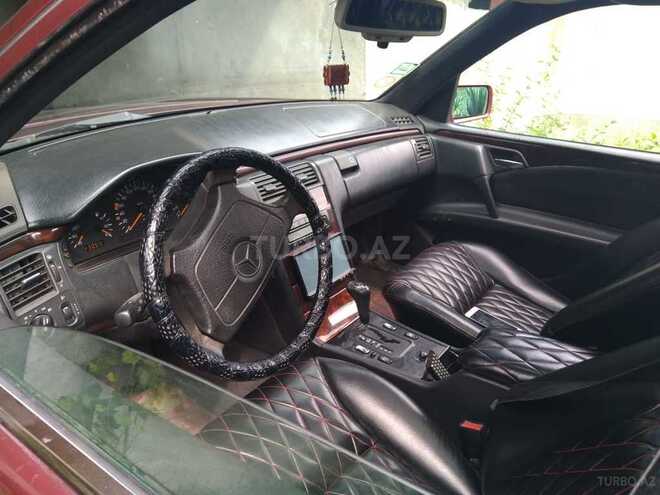 Mercedes E 230 1996, 373,000 km - 2.3 l - Zaqatala