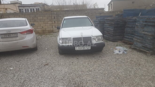 Mercedes E 230 1989, 850,000 km - 2.3 l - Bakı