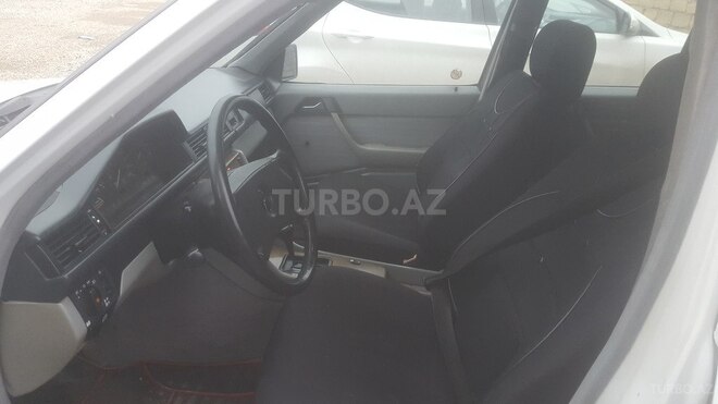 Mercedes E 230 1989, 850,000 km - 2.3 l - Bakı