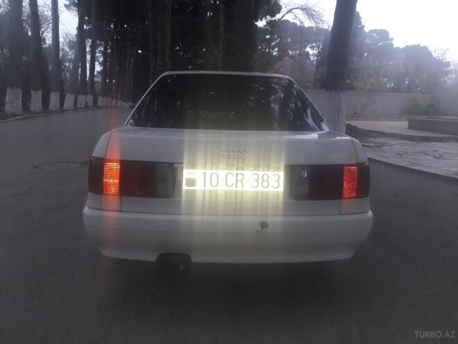 Audi A8 1987, 225,000 km - 1.6 л - Sumqayıt
