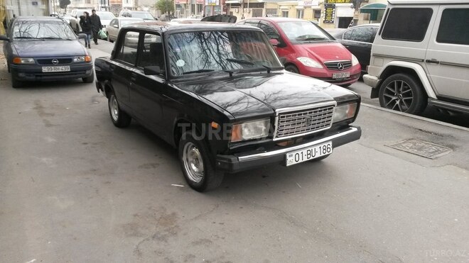 LADA (VAZ) 2107 2003, 273,000 km - 1.6 l - Bakı
