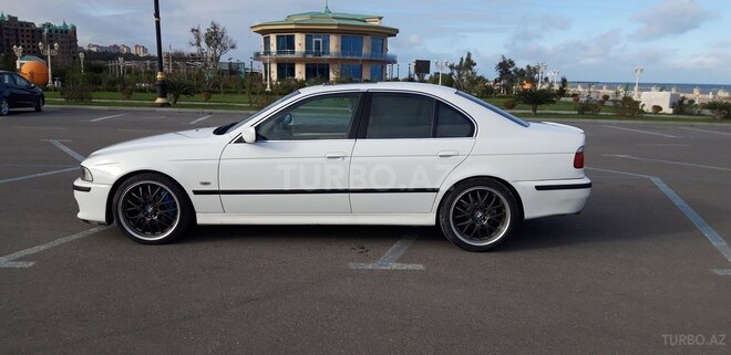 BMW 530 2002, 180,000 km - 3.0 l - Sumqayıt