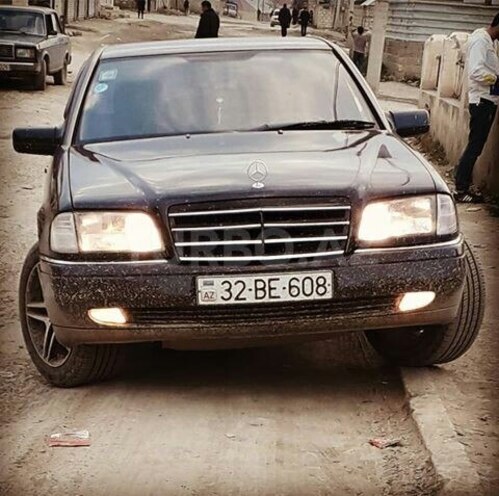 Mercedes C 200 1995, 218,000 km - 2.0 l - Gəncə
