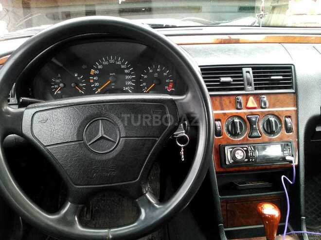 Mercedes C 200 1995, 218,000 km - 2.0 l - Gəncə