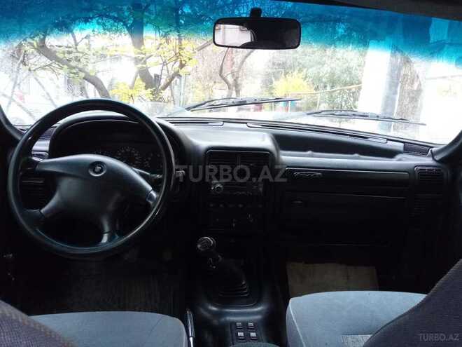GAZ 31105 2004, 160,000 km - 2.3 л - Bakı