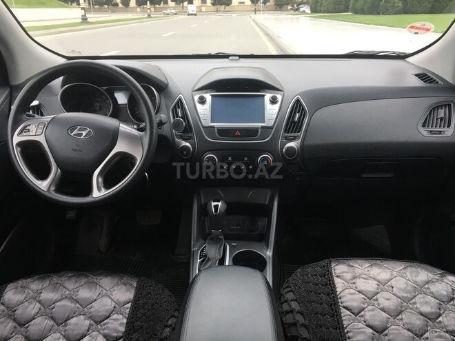 Hyundai ix35 2013, 90,000 km - 2.0 l - Bakı