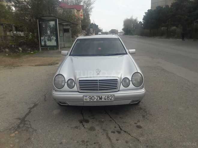 Mercedes E 200 1999, 285,000 km - 2.0 л - Bakı