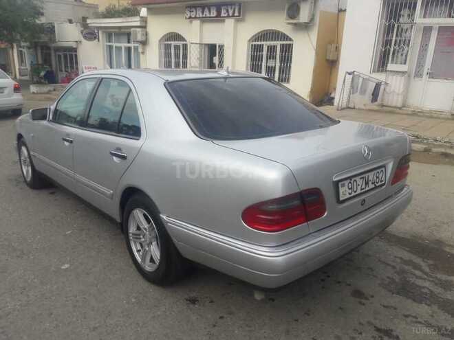 Mercedes E 200 1999, 285,000 km - 2.0 л - Bakı