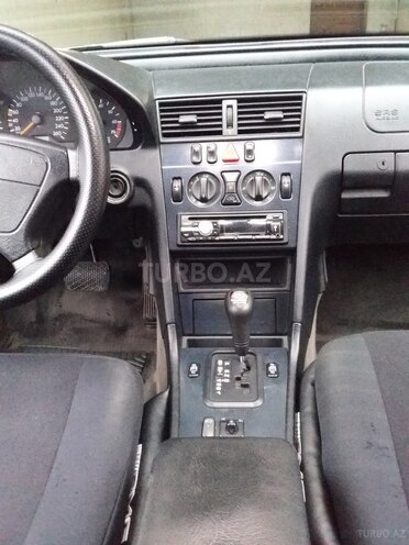 Mercedes C 240 1997, 288,767 km - 2.4 l - Zaqatala