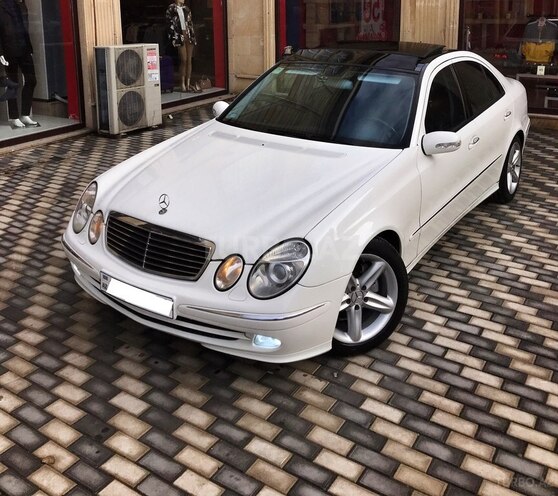 Mercedes E 320 2003, 257,000 km - 3.2 l - Bakı