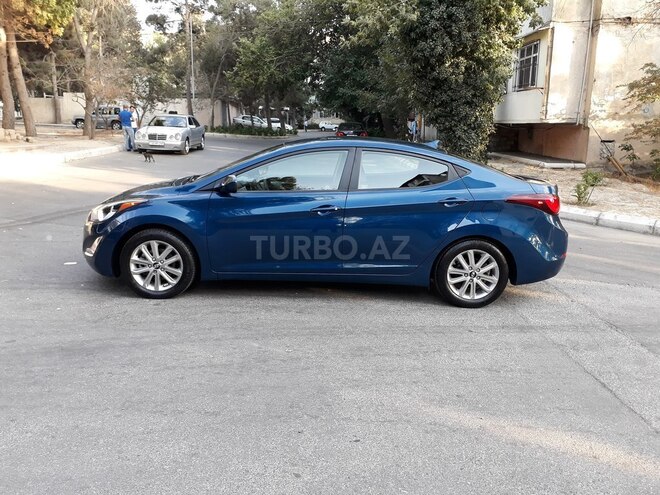 Hyundai Elantra 2015, 39,255 km - 1.8 l - Bakı