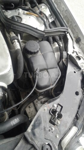Mercedes E 220 2004, 352,156 km - 2.2 l - Bakı