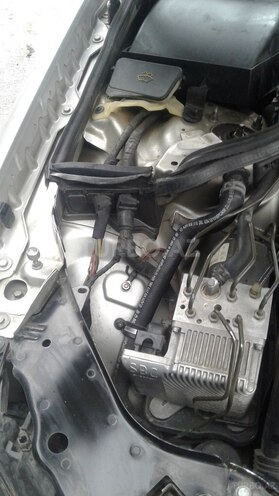 Mercedes E 220 2004, 352,156 km - 2.2 l - Bakı