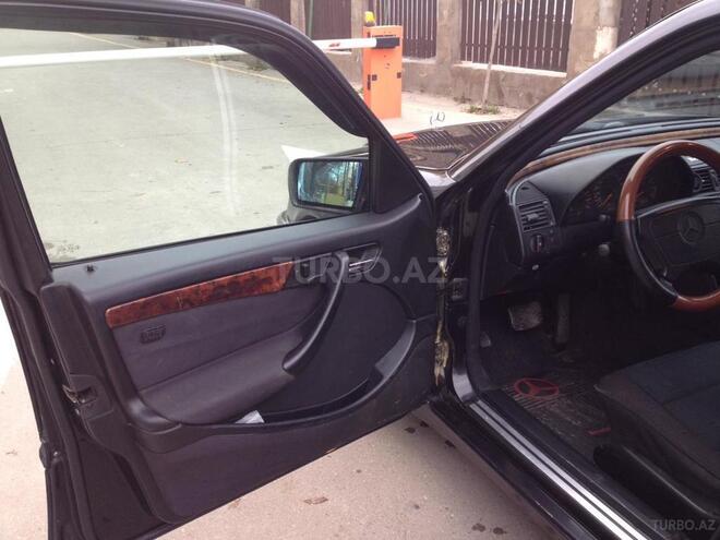 Mercedes C 240 1998, 325,000 km - 2.4 l - Sumqayıt