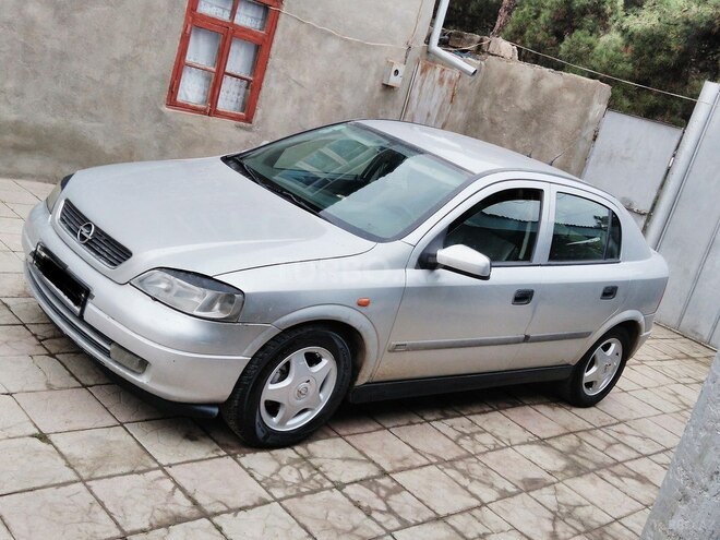 Opel Astra 1998, 123,456 km - 1.8 l - Qusar