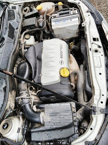 Opel Astra 1998, 123,456 km - 1.8 l - Qusar