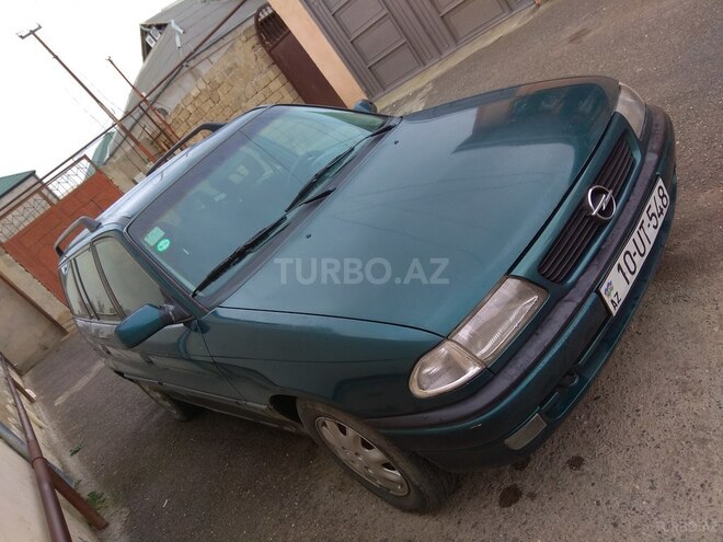 Opel Astra 1996, 320,000 km - 1.6 l - Bakı