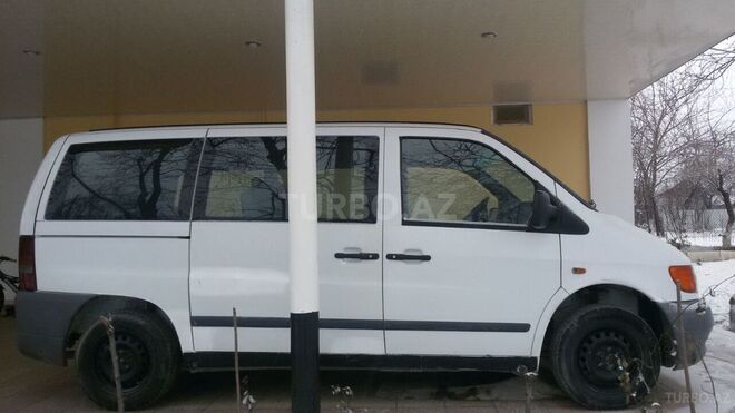 Mercedes Vito 2000, 300,000 km - 2.2 l - Bakı