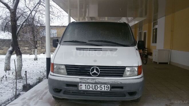 Mercedes Vito 2000, 300,000 km - 2.2 l - Bakı