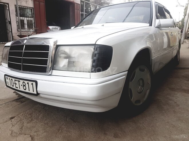 Mercedes E 230 1989, 320,560 km - 2.3 l - Bakı