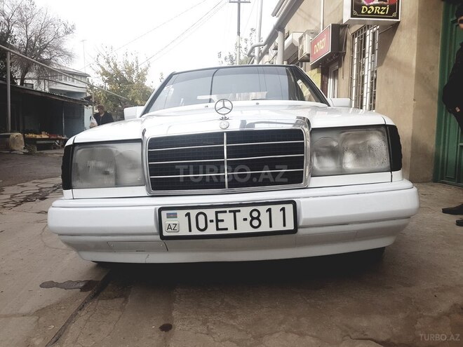 Mercedes E 230 1989, 320,560 km - 2.3 l - Bakı