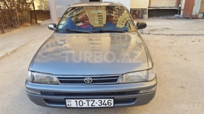 Toyota Corolla 1995, 442,300 km - 1.6 l - Bakı