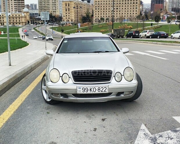 Mercedes  2000, 330,000 km - 2.3 л - Bakı