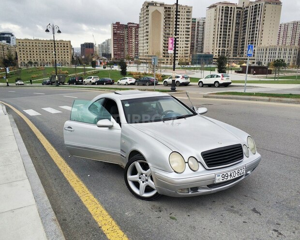 Mercedes  2000, 330,000 km - 2.3 л - Bakı