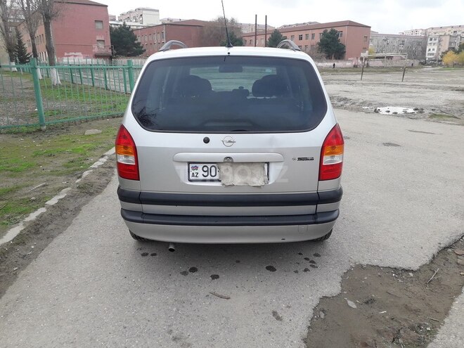 Opel Zafira 2000, 262,500 km - 2.2 л - Sumqayıt