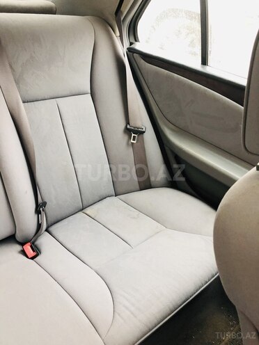 Mercedes E 200 1998, 436,000 km - 2.0 l - Bakı
