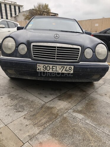 Mercedes E 200 1998, 436,000 km - 2.0 l - Bakı