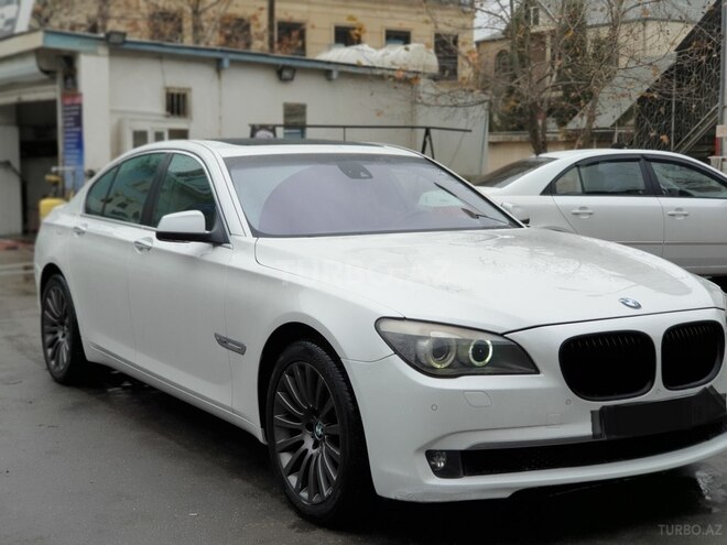BMW 750 2011, 130,000 km - 4.4 l - Bakı