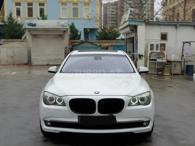 BMW 750 2011, 130,000 km - 4.4 l - Bakı