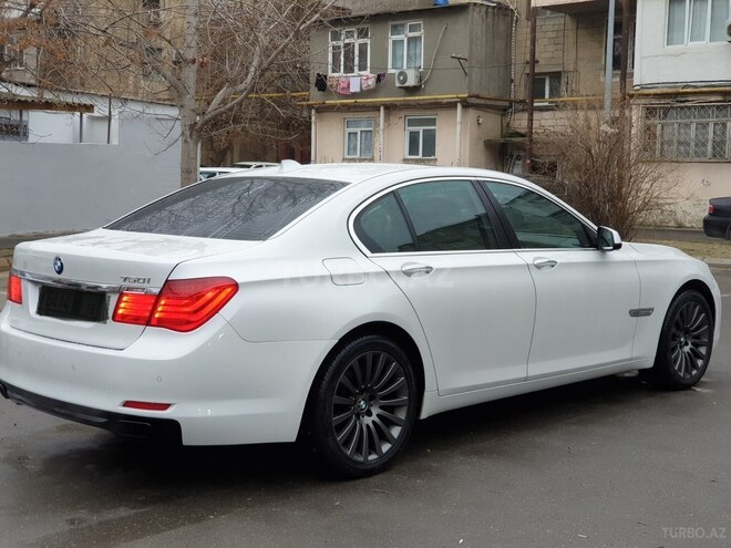 BMW 750 2011, 130,000 km - 4.4 l - Bakı