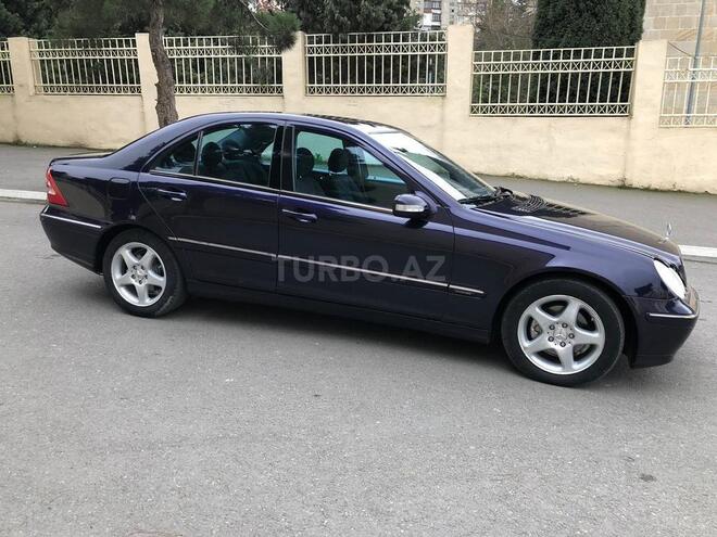 Mercedes C 200 2002, 290,000 km - 2.0 l - Bakı