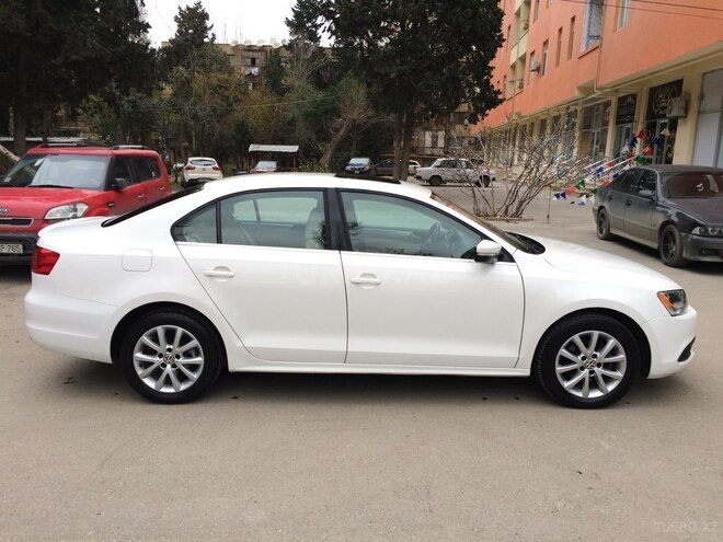 Volkswagen Jetta 2013, 38,000 km - 1.8 l - Bakı