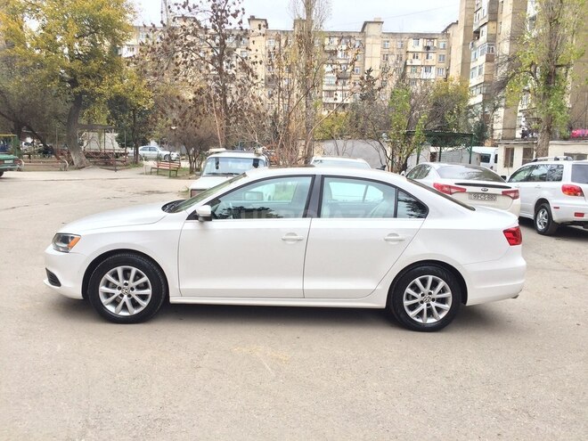 Volkswagen Jetta 2013, 38,000 km - 1.8 l - Bakı