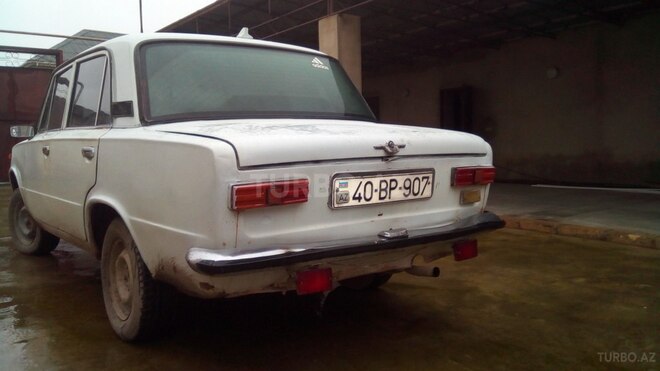 LADA (VAZ) 21011 1975, 255,858 km - 1.3 l - Quba