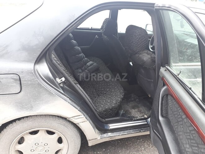 Mercedes C 200 1995, 285,000 km - 2.0 л - Bakı