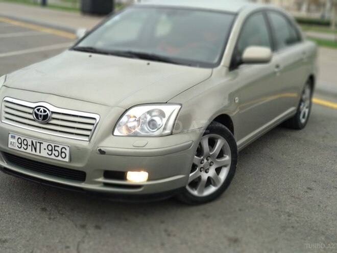 Toyota Avensis 2004, 219,610 km - 2.0 l - Bakı