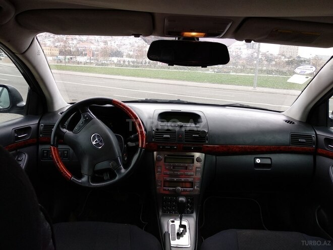 Toyota Avensis 2004, 219,610 km - 2.0 l - Bakı