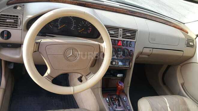 Mercedes C 230 1999, 245,000 km - 2.3 l - Qax