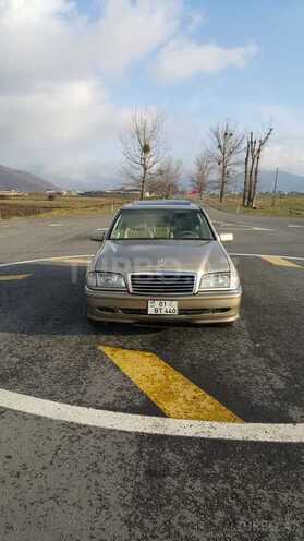 Mercedes C 230 1999, 245,000 km - 2.3 l - Qax
