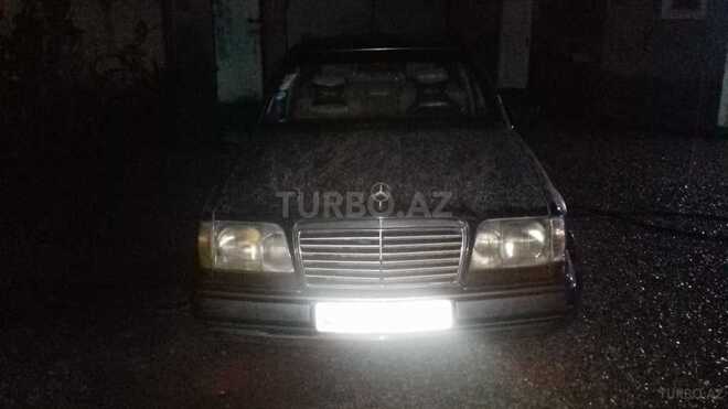 Mercedes E 300 1990, 530,000 km - 3.0 l - Sabirabad