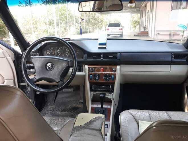 Mercedes E 300 1990, 530,000 km - 3.0 l - Sabirabad