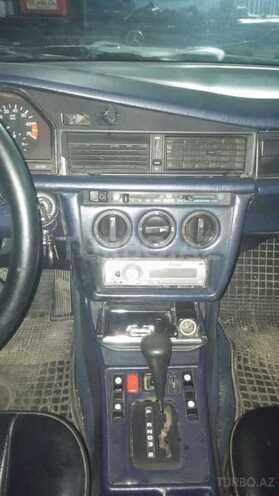 Mercedes 190 1990, 300,000 km - 2.0 l - Bakı