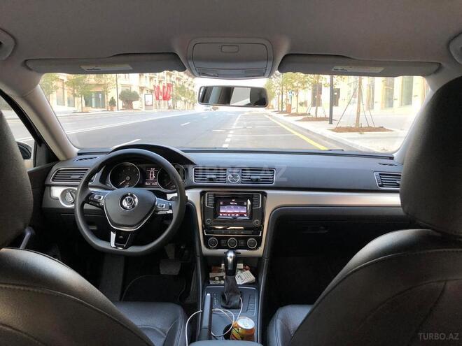 Volkswagen Passat 2016, 54,000 km - 1.8 л - Bakı